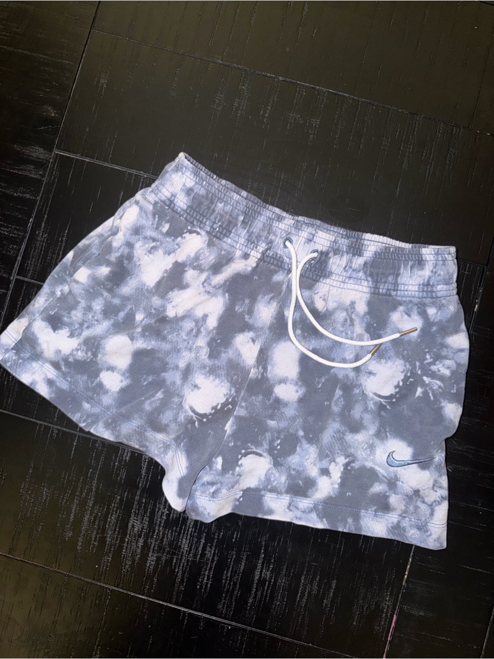Nike Women's Grayish blue and White Tie-Dye Athletic Shorts size s